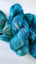 Load image into Gallery viewer, Spirulina Smoothie OOAK Merino Nylon SW Lace
